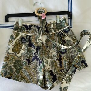 Veronica Beard Linen Shorts (2023 collection)